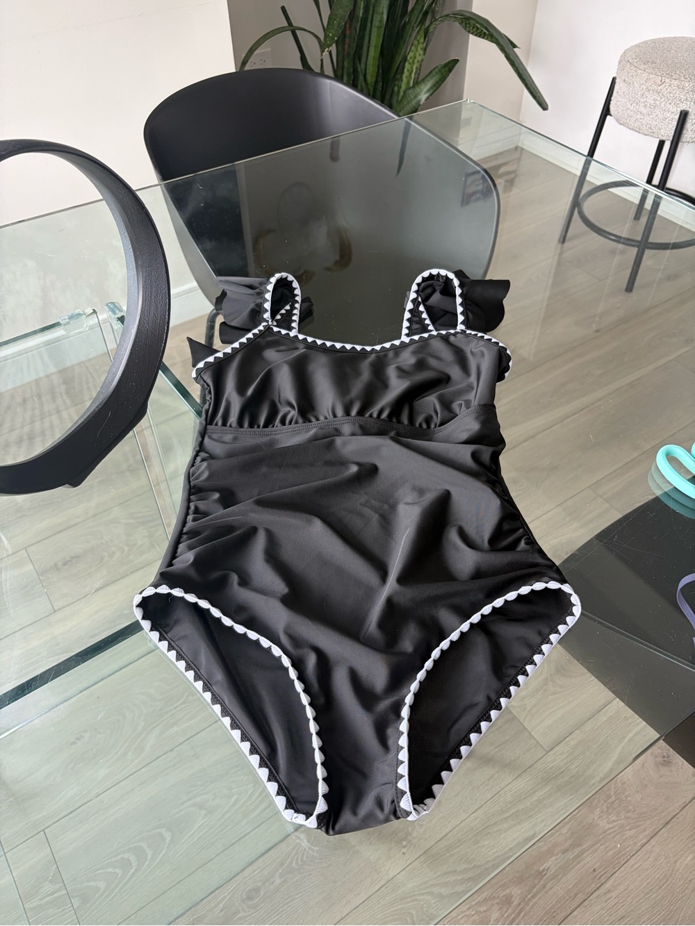 SHEIN Black One-Piece Swimsuit with White Scallop Trim